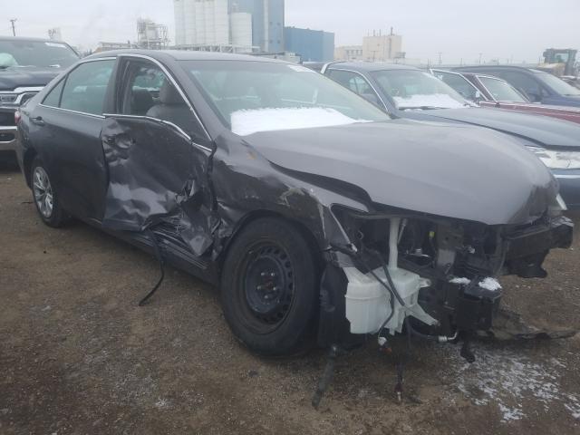 Toyota Camry le (2015)
