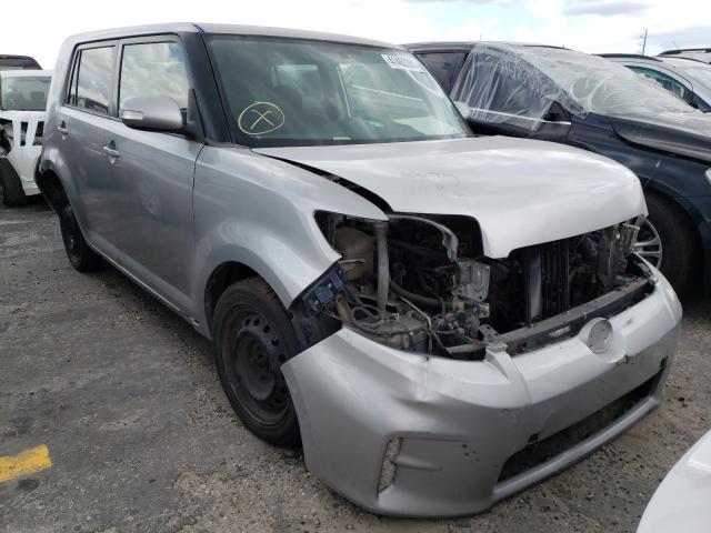Toyota Scion xb (2015)