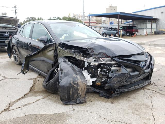 Toyota Camry hybr (2019)