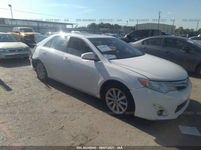 Toyota Camry (2013)
