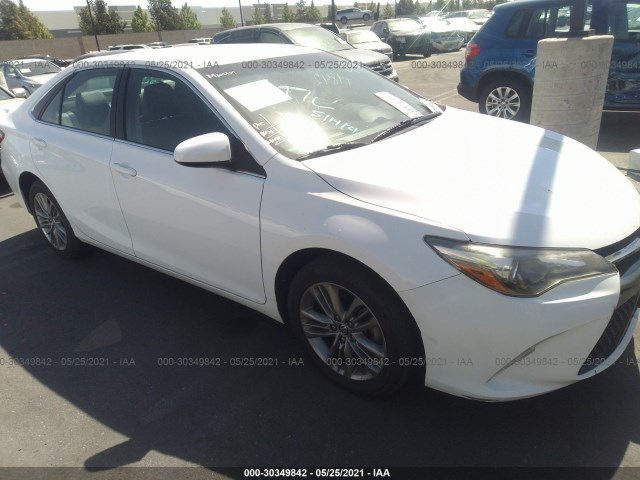 Toyota Camry (2016)