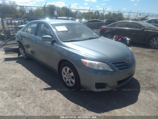 Toyota Camry (2010)