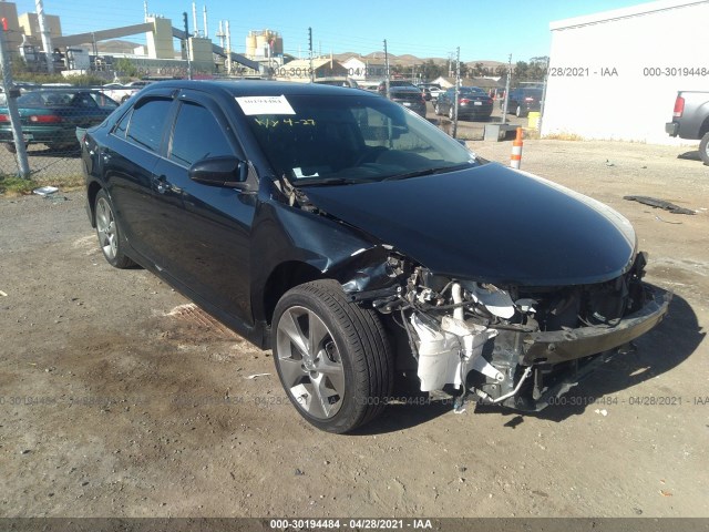 Toyota Camry (2012)
