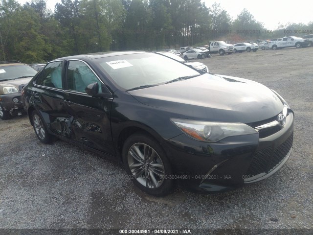 Toyota Camry (2016)
