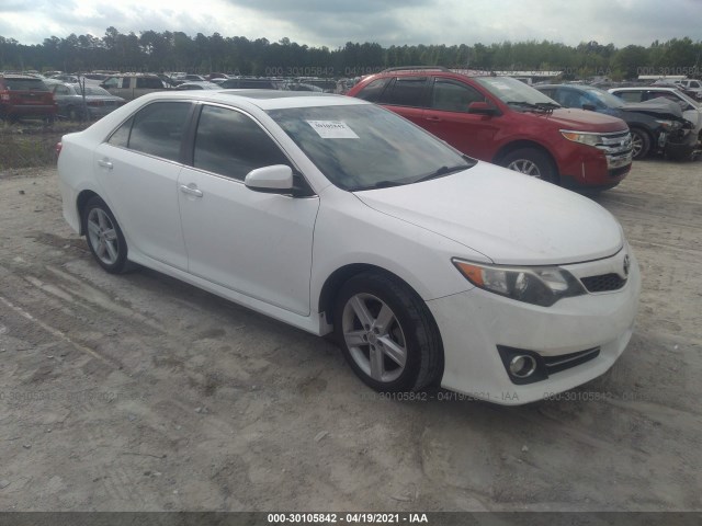 Toyota Camry (2012)