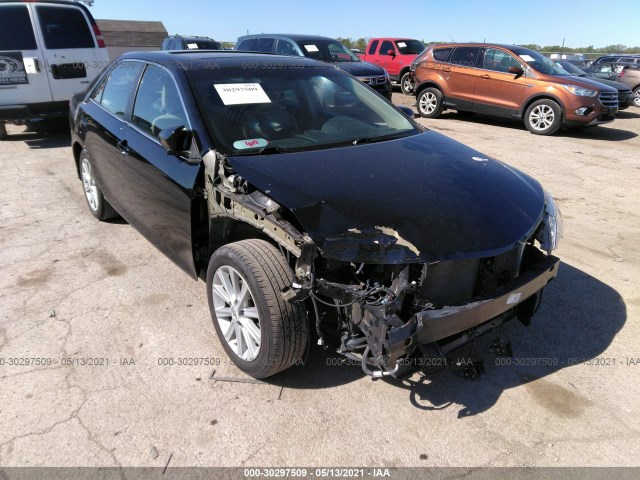 Toyota Camry (2012)