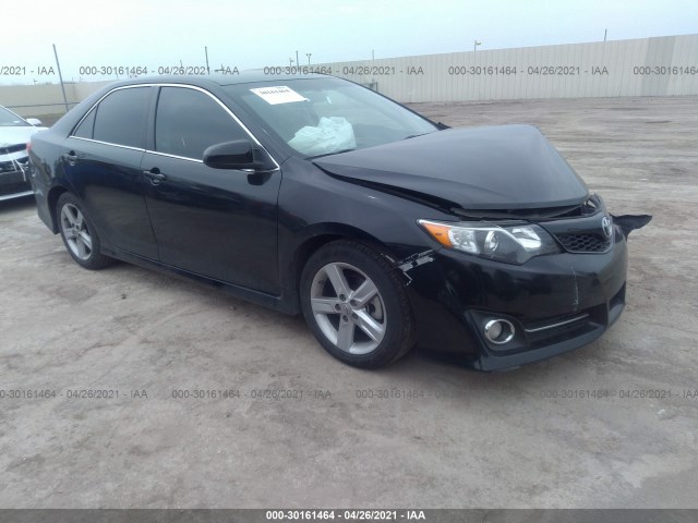 Toyota Camry (2013)