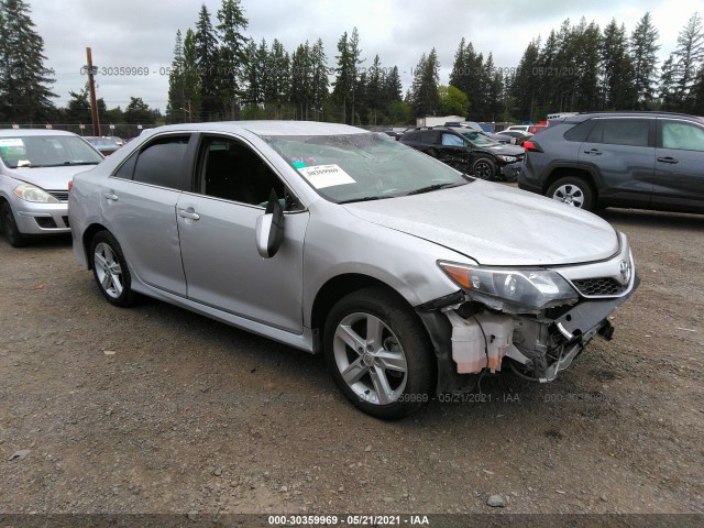 Toyota Camry (2014)