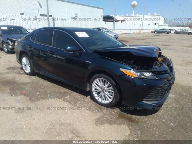 Toyota Camry (2018)