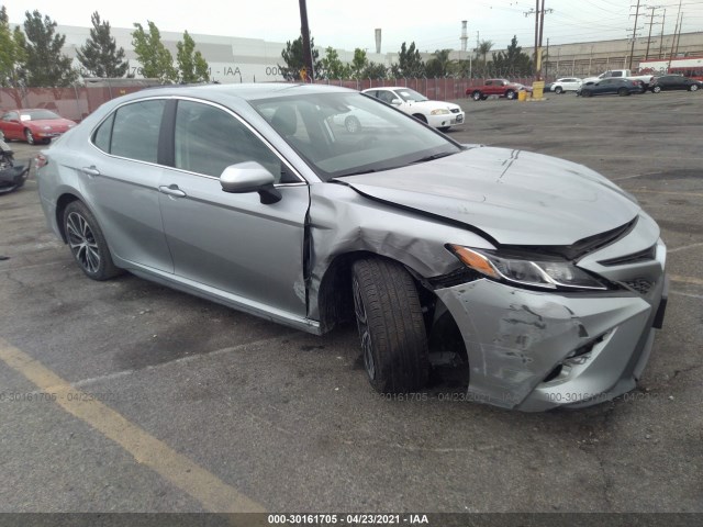 Toyota Camry (2020)