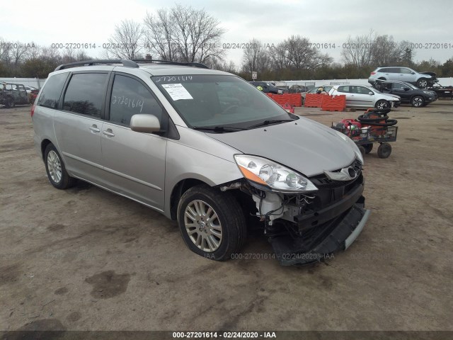 Toyota Sienna (2010)