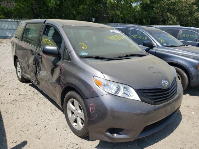 Toyota Sienna (2015)