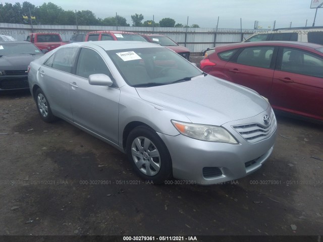 Toyota Camry (2010)