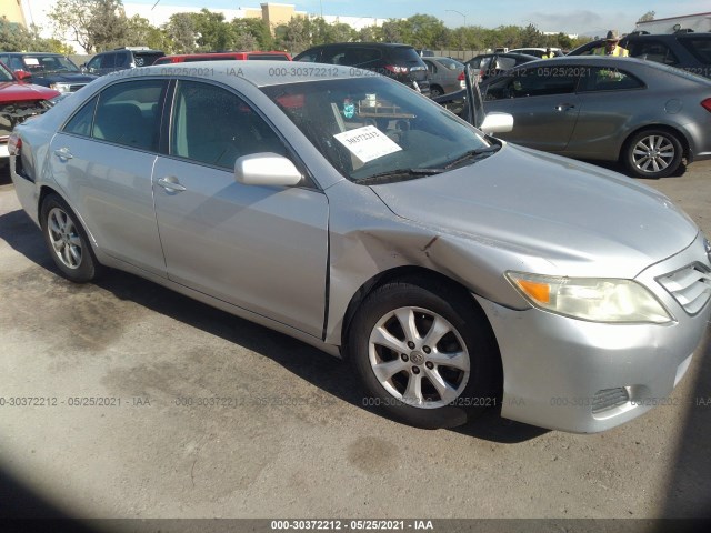 Toyota Camry (2011)
