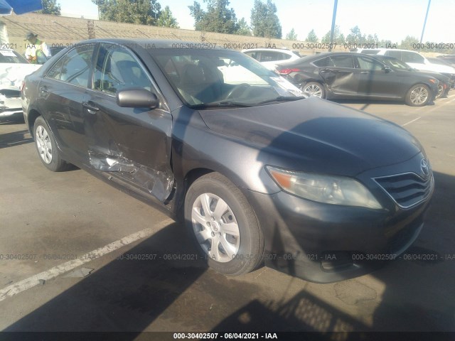 Toyota Camry (2010)