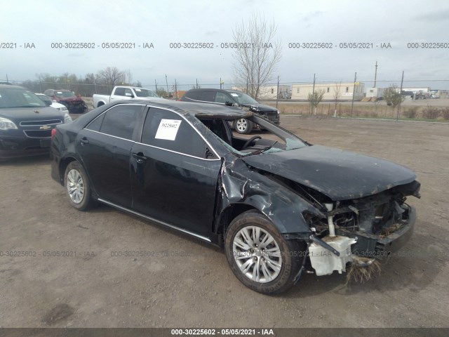 Toyota Camry (2012)