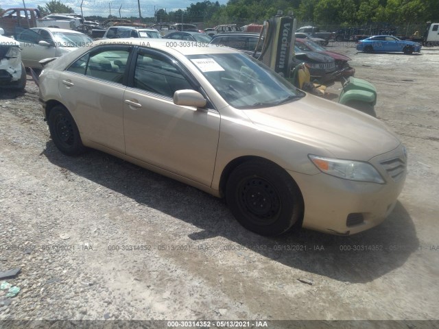 Toyota Camry (2010)