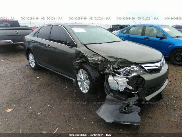 Toyota Camry (2012)