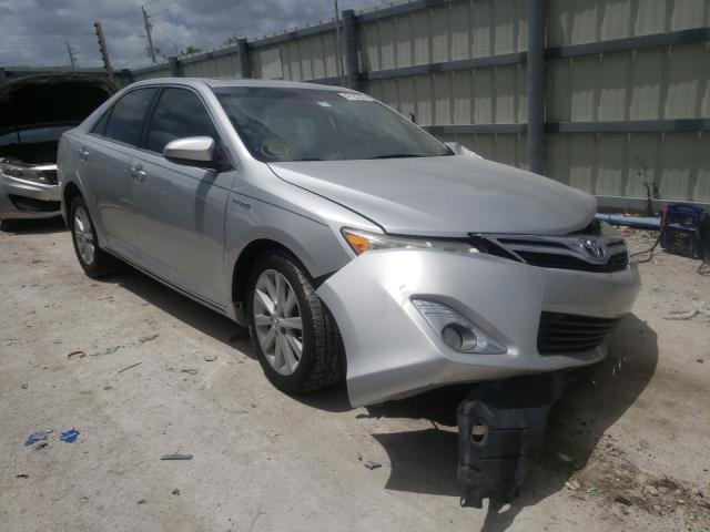 Toyota Camry hybr (2014)