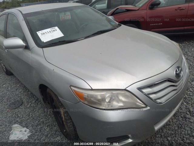 Toyota Camry (2011)