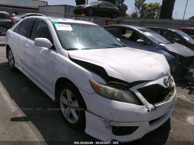 Toyota Camry (2011)