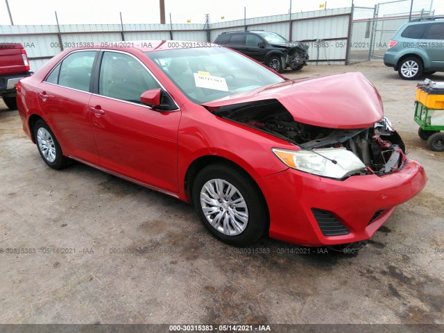Toyota Camry (2012)