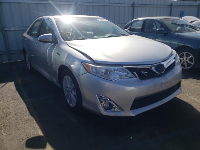 Toyota Camry hybr (2013)