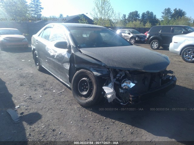 Toyota Camry (2014)
