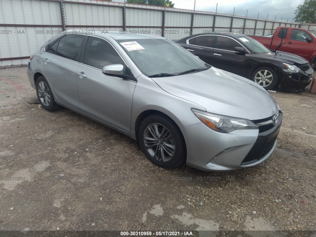 Toyota Camry (2016)