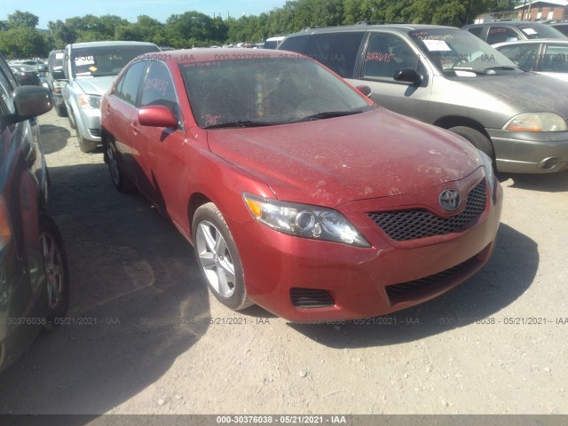 Toyota Camry (2010)