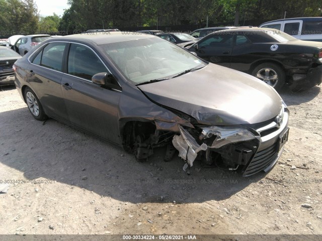 Toyota Camry (2017)