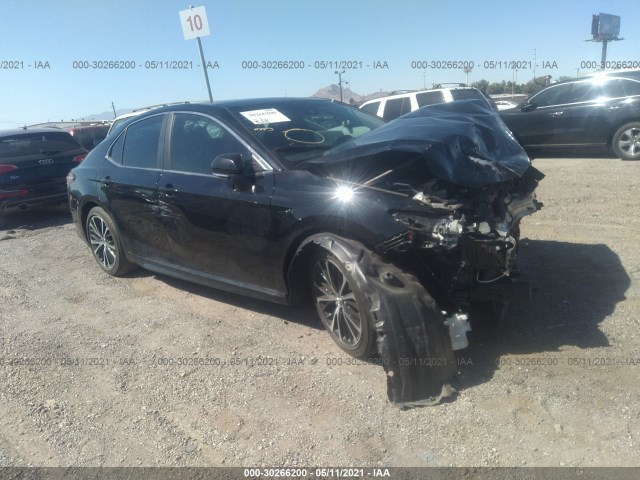 Toyota Camry (2018)
