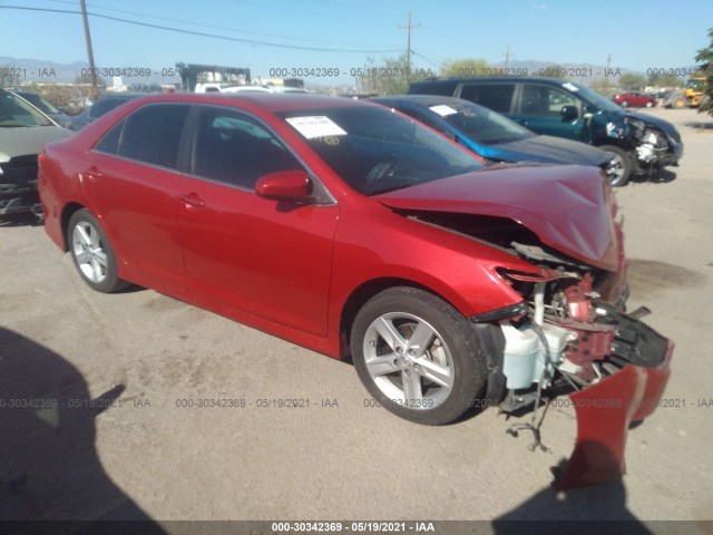 Toyota Camry (2013)