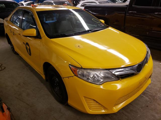 Toyota Camry hybr (2014)