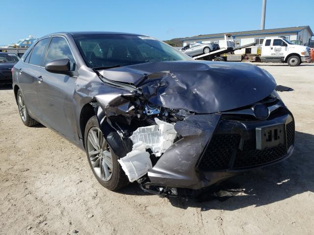 Toyota Camry hybr (2015)