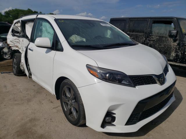 Toyota Sienna se (2019)