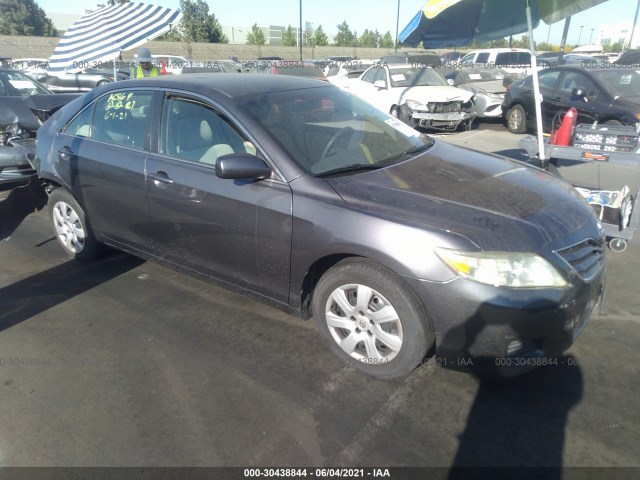 Toyota Camry (2011)