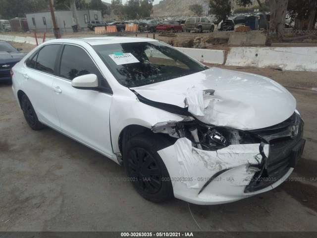 Toyota Camry (2017)