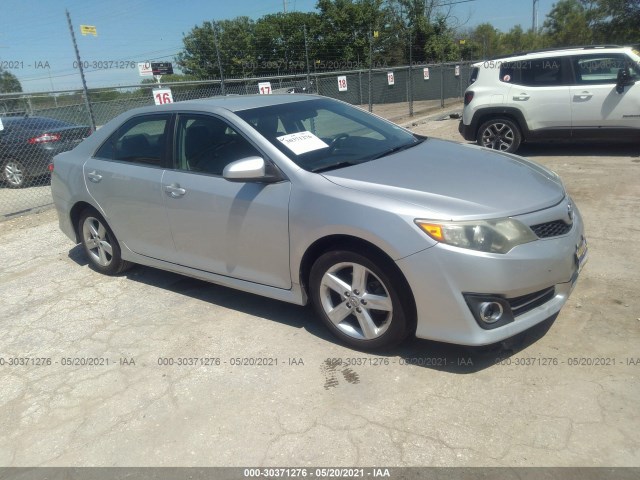 Toyota Camry (2012)