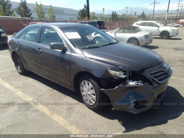 Toyota Camry (2011)