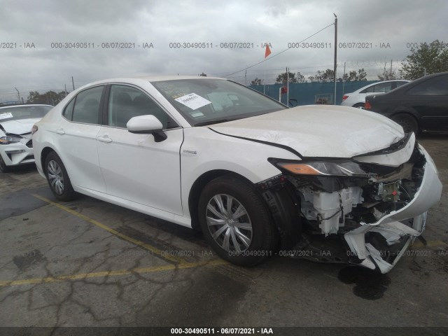 Toyota Camry (2020)