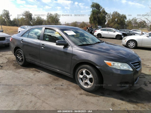 Toyota Camry (2011)