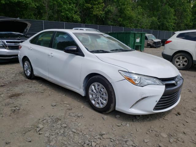 Toyota Camry hybr (2015)