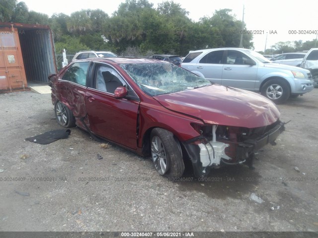 Toyota Camry (2017)