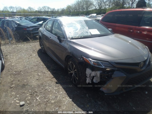 Toyota Camry (2020)