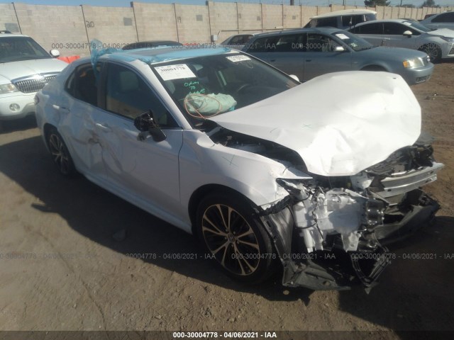 Toyota Camry (2020)