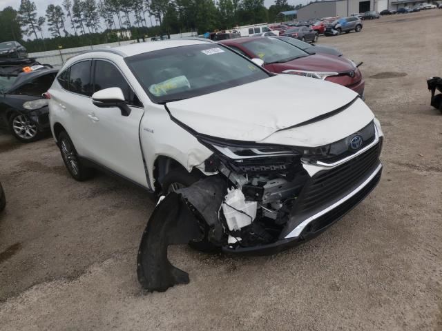 Toyota Venza le (2021)