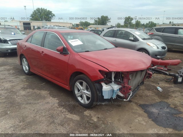 Toyota Camry (2014)