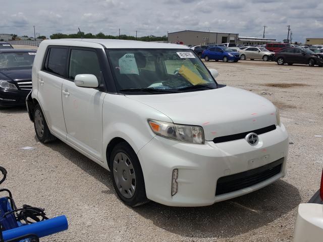 Toyota Scion xb (2014)