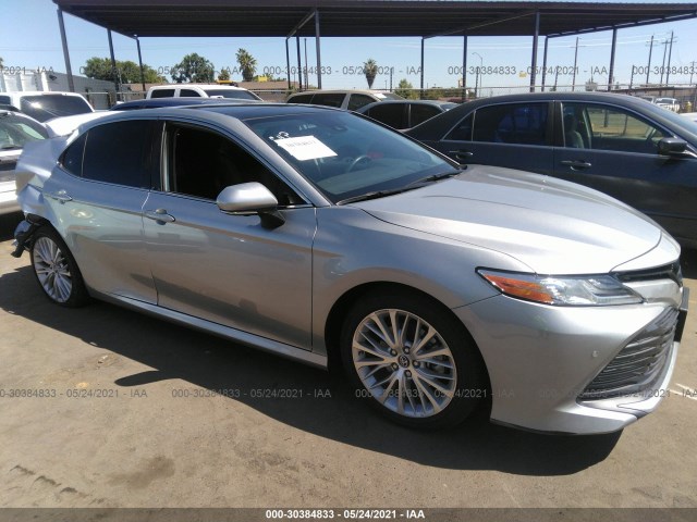 Toyota Camry (2019)